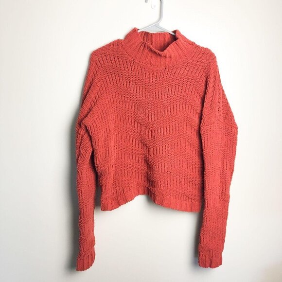 Moon & Madison Chunky Cropped Sweater - Picture 1 of 9